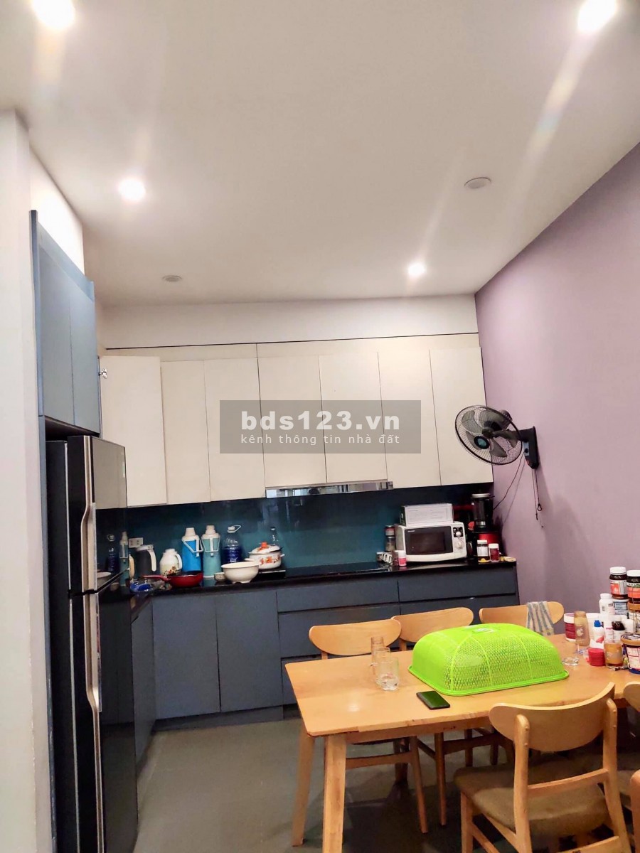 Bán Nhà Chuyển Chung Cư, Tặng Toàn Bộ Nội Thất, Nhà Đẹp Ở Luôn. Giá nhỉnh 4 tỷ