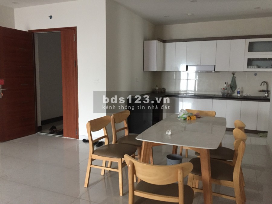 Bán căn Góc ngoại giao đoàn 3pn, 113.8m2, nội thất đầy đủ, Giá chỉ 36tr/m2.