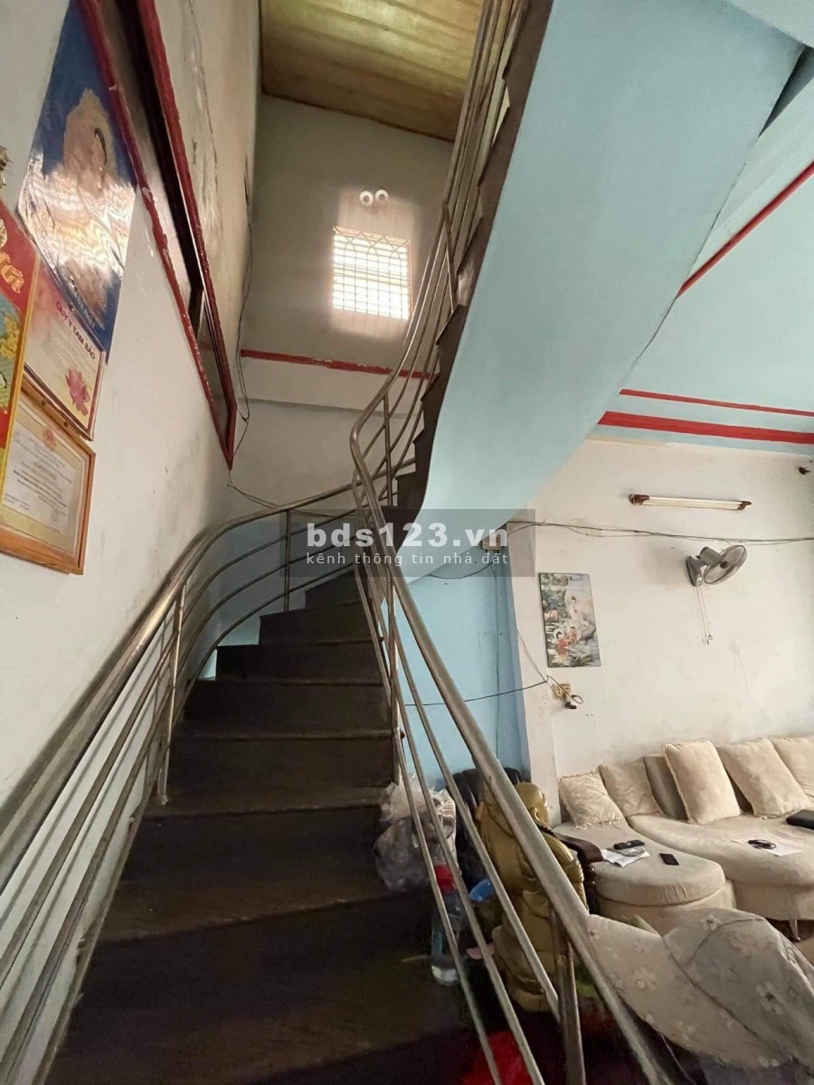 Chính chủ bán gấp nhà Lũy Bán Bích Tân Phú 82m2 3Lầu chỉ 5tỷ29