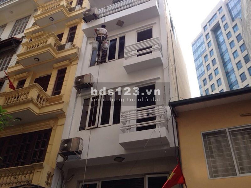 100tr/1m2, oto lý thuyết, MT 5m, 4 tầng bề thế, 3 bước ra phố chỉ 6.3 tỷ ở Cầu Giấy