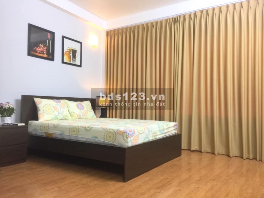 NHÀ PHÂN LÔ PHẠM VĂN ĐỒNG Ở NGAY 45M2 5 TẦNG MT 4.5M, 3 NGỦ 3.8 TỶ