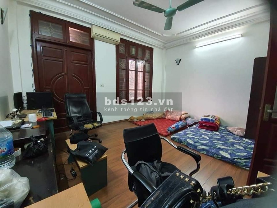 Bán nhà Minh Khai mặt ngõ kinh doanh Spa Nail