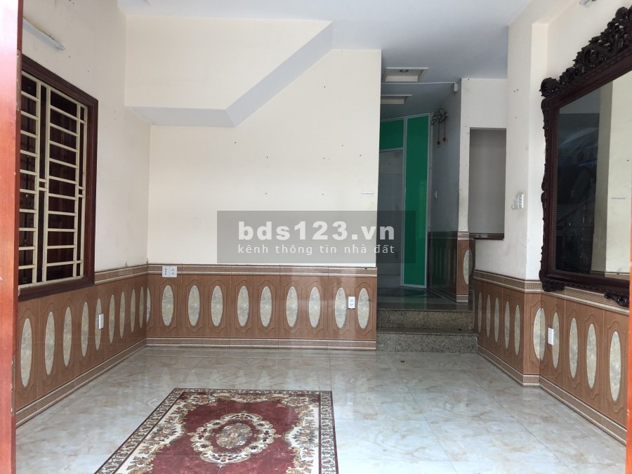 Cho thuê Nhà HXH đường Phan Văn Trị 8x16m Trệt 2L: Giá 25tr, phù hợp VPCT, SPA