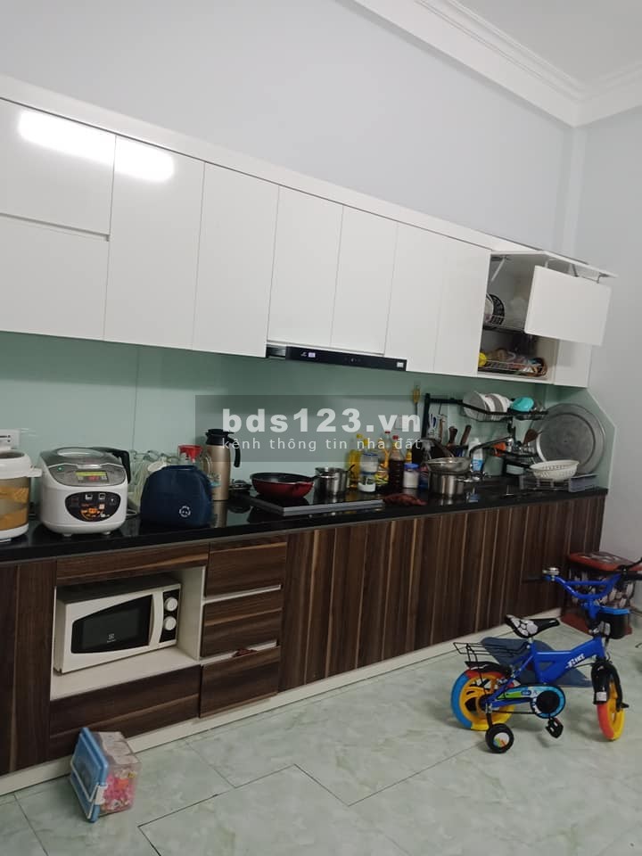 GIẢM SỐC 100 TRIỆU NHÀ CỔ ĐIỂN – BÁN GẤP.