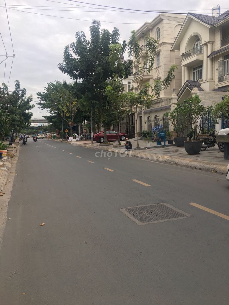 Bán đất mặt tiền đường Giang Văn Minh, P.An Phú, Quận 2 Giá bán 33 tỷ