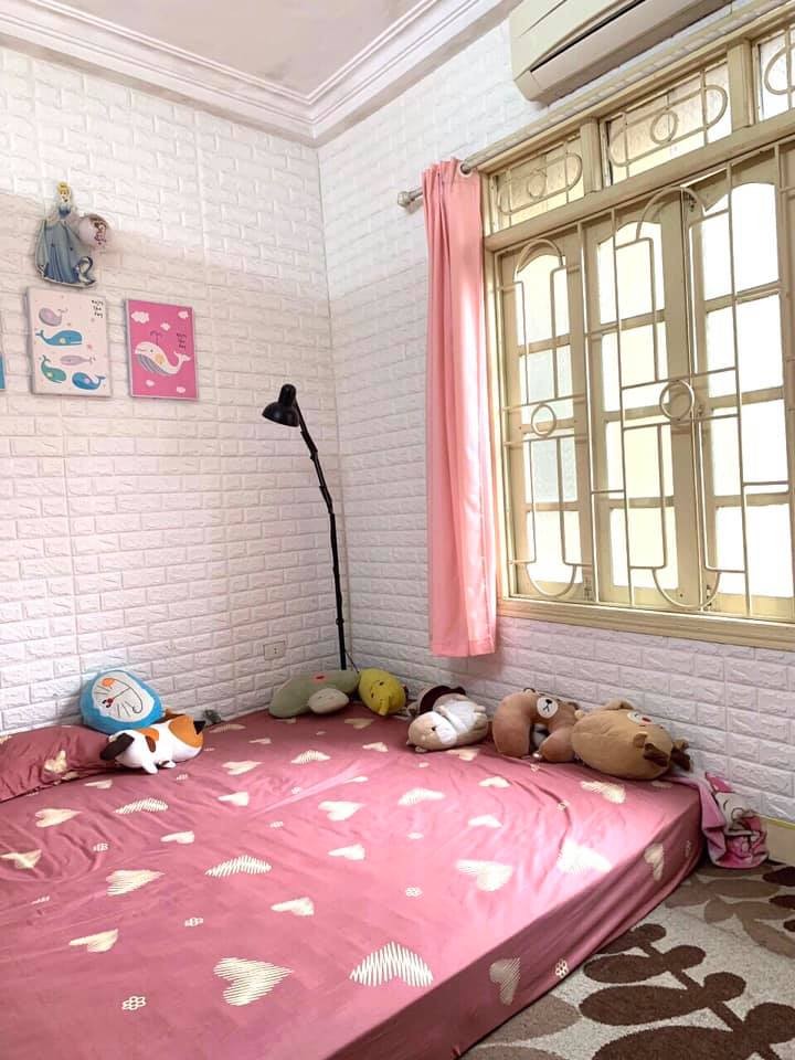Lô góc - 2 tỷ nhà 4 tầng ngõ 255 Lĩnh Nam đầy đủ nội thất