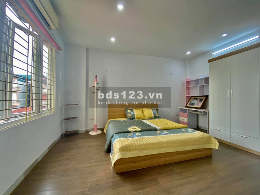 Nhà 5 Tầng Hồ Tùng Mậu, dt 55m2, Lô góc 2 mặt thoáng, Full Nội thất, Giá chỉ 5.95 Tỷ. LH 0961427470