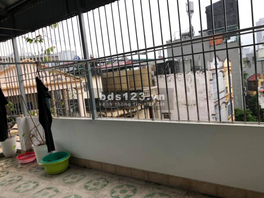 Bán Nhà Siêu Phẩm Láng 34m2x5Tầng Thiết kế hiện đại, Lô Góc, 40m ra Phố.GIá 4.8tỷ