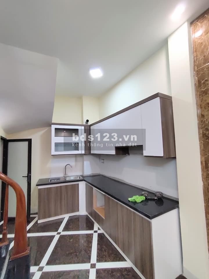 BÁN NHÀ ĐỀN LỪ, HOÀNG MAI, XÂY MỚI, NGÕ THOÁNG 31m2 GIÁ 2.78 TỶ