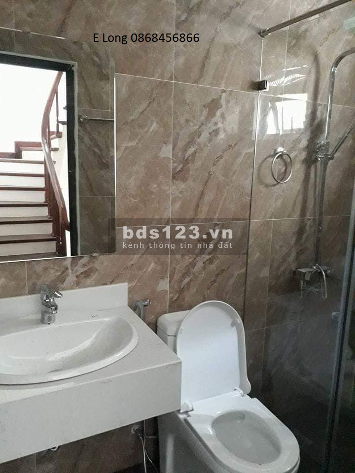 Chủ thiện chí bán gấp căn nhà 5 tầng Bạch Mai – Hai Bà Trưng. Nhà mới, nội thất xịn, dọn đồ ở luôn