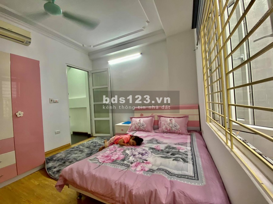 Nhà 5 Tầng Hồ Tùng Mậu, dt 55m2, Lô góc 2 mặt thoáng, Full Nội thất, Giá chỉ 5.95 Tỷ. LH 0961427470