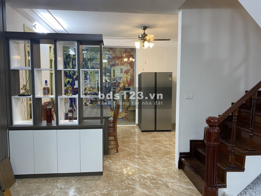 Siêu Hiếm!Nhà phố Mai Dịch, Cầu Giấy, 85m2, lô góc 3 thoáng, oto vào nhà Lh 0376557574