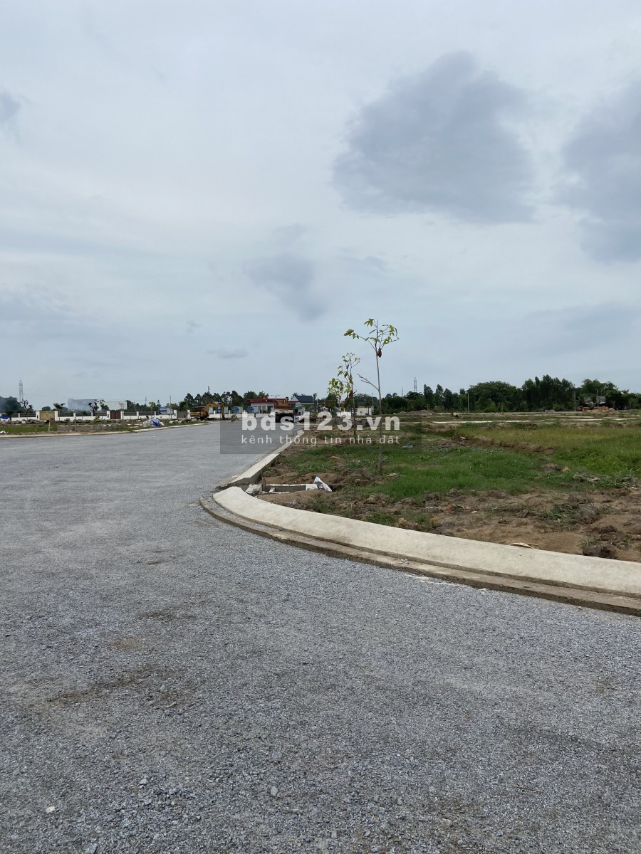 Cần ra lô góc vị trí đẹp tại Rạch Giá