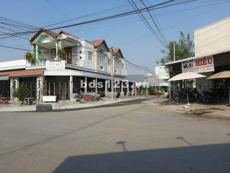 NGÂN HÀNG SACOMBANK THANH LÝ 9 lô đất Có sổ riêng từng lô, khu dân cư sống đông đúc