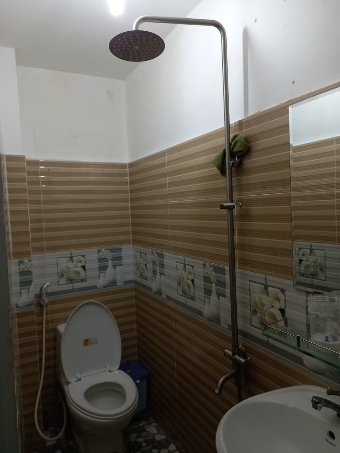 Bán nhà hẻm 4m Lạc Long Quân, Tân Bình, 43m2, 4 tỷ 9, cực hiếm