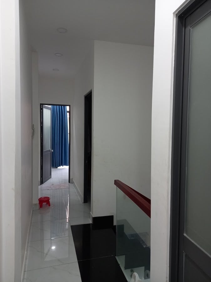 Bán nhà hẻm 4m Lạc Long Quân, Tân Bình, 43m2, 4 tỷ 9, cực hiếm
