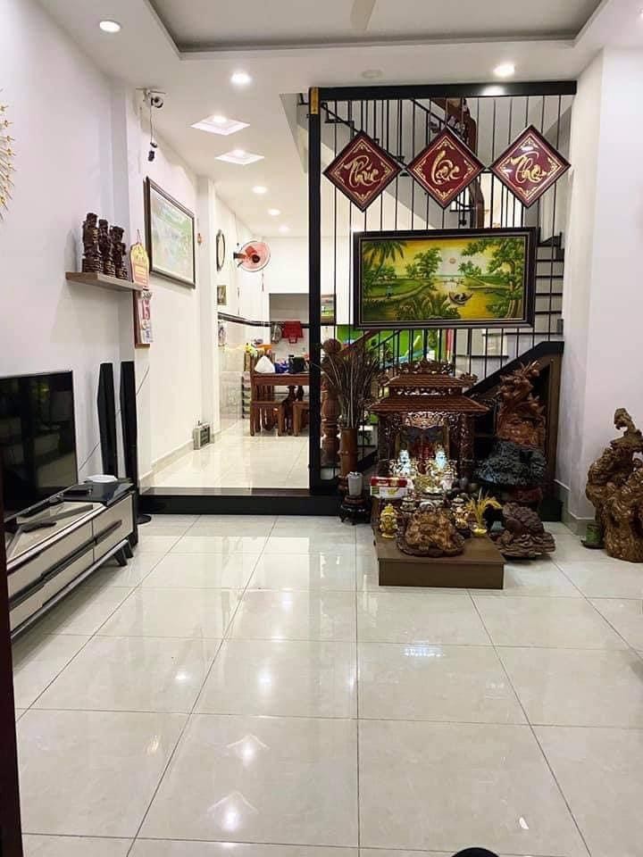 Bán Nhà Tân Phú 58m2 4 tầng HXH Giá 7,7 tỷ vườn lài