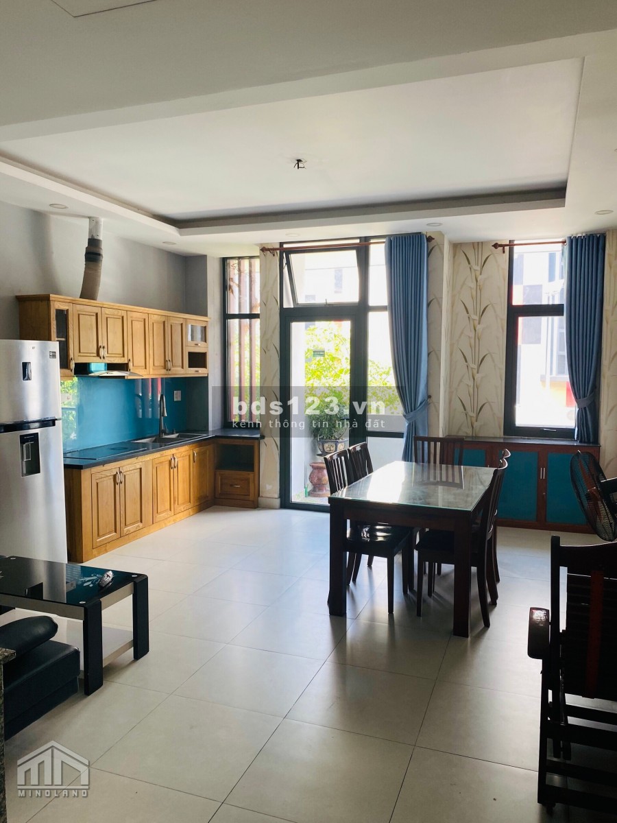 Bán nhà hoàn thiện có thang máy 5x17m, Trệt + 4 lầu trong KDC Vạn Phúc City Thủ Đức
