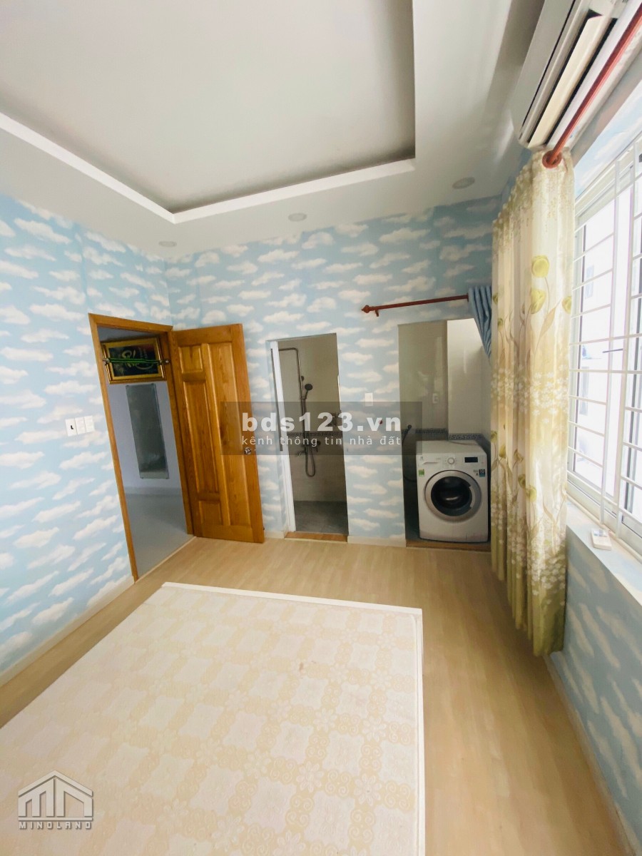 Bán nhà hoàn thiện có thang máy 5x17m, Trệt + 4 lầu trong KDC Vạn Phúc City Thủ Đức