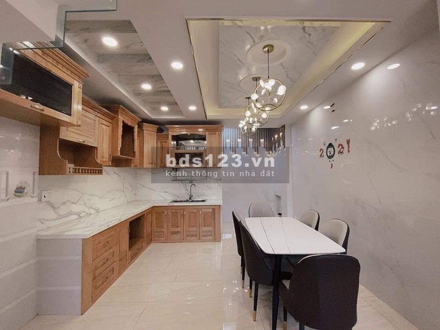 Cần bán nhà đường 3/2 Quận 10 35m2 3 tầng 4.6 tỷ - 0798919986