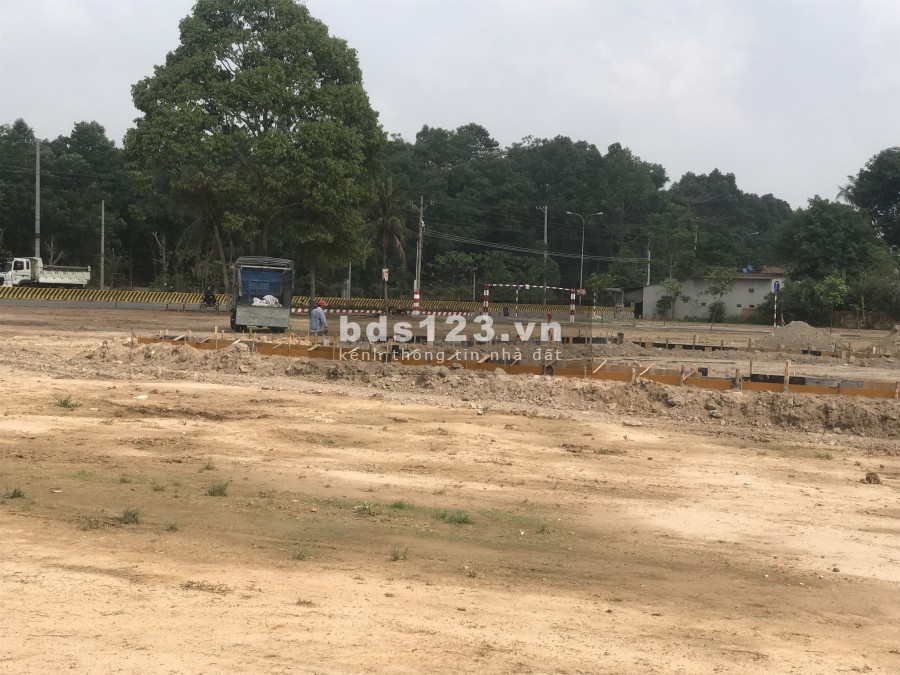 Bán đất lai Uyên bàu bàng 100m2 thổ cư fulll