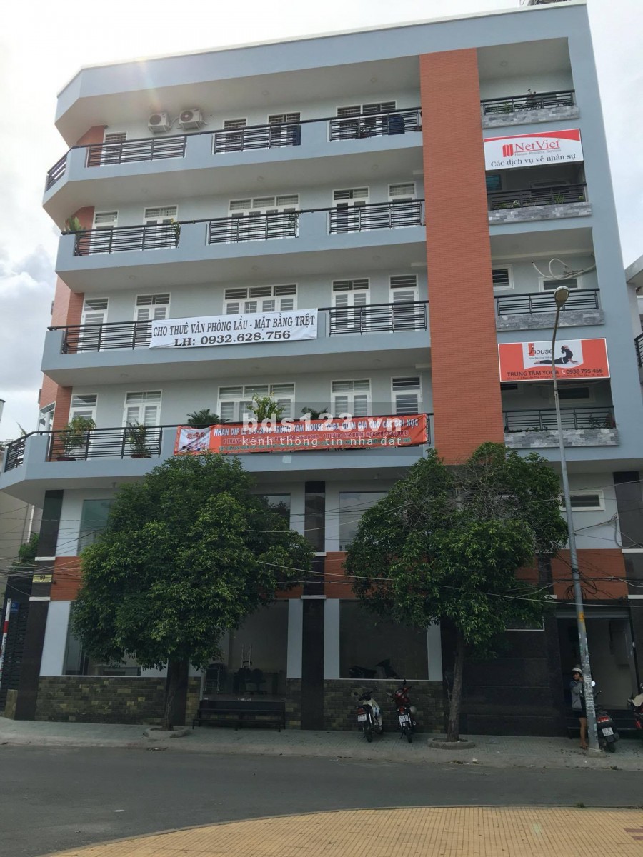 Cho thuê văn phòng lầu tại Quận Tân Phú đầy đủ công năng, giá tốt, liên hệ 0932628756
