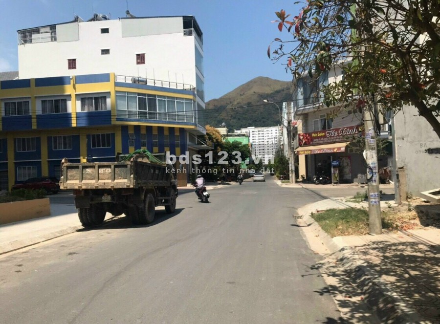 Bán nhà Hồng Bàng Q6 116m2, hẻm xe tải, chủ vừa giảm còn 6 tỷ 55