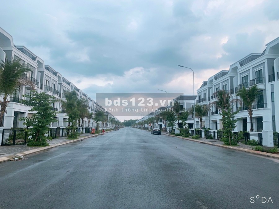 Nhà Phố-Shophouse, thanh toán 20%,nhận nhà Kinh doanh, sổ sẳn