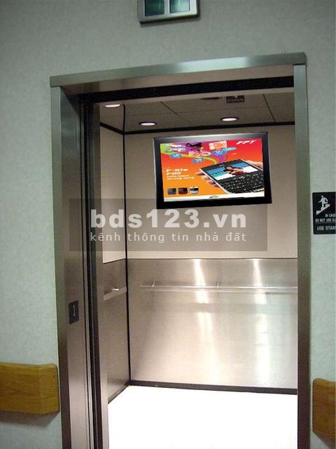 Bán gấp tòa building MP Lạc Long Quân 160m2, MT 8m, lợi nhuận cực đỉnh