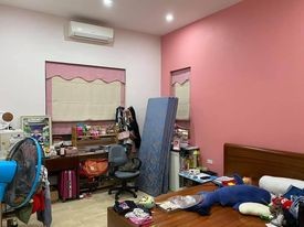 Bán Gấp Ngõ 192 Lê Trọng Tấn 70M 4 Tầng MT 4m, 3 Mặt Thoáng, Ô Tô Đỗ Cửa Giá 7,8 tỷ.