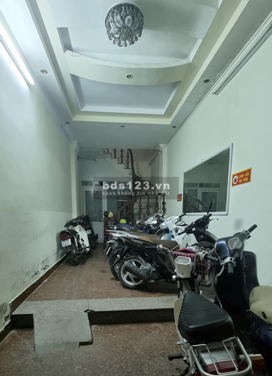 BÁN NHÀ PHỐ TÂY SƠN, OTO ĐỖ CỬA, GẦN PHỐ, 10 PHÒNG KD. GIÁ 5.75 TỶ