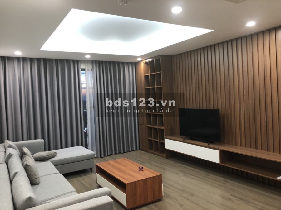 Bán căn hộ Ngoại Giao Đoàn lô góc 100m2 gồm 3PN 2WC view hồ tây giá 2.8 tỷ LH 0984795111