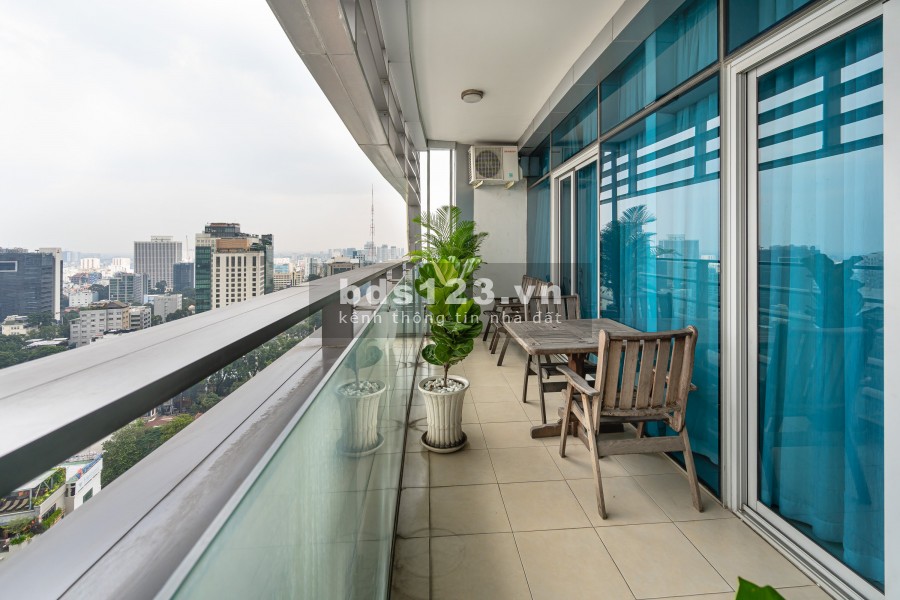 Duplex Celadon City 130m2 3PN-Nội thất cao cấp-giá:23tr/th-ở ngay-gọi:0765568249 Anh văn