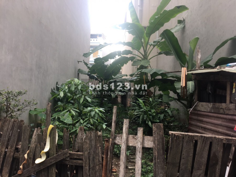 Chính chủ cần bán 58m2 đất tại tổ 12 Thạch Bàn, Long Biên, Hà Nội