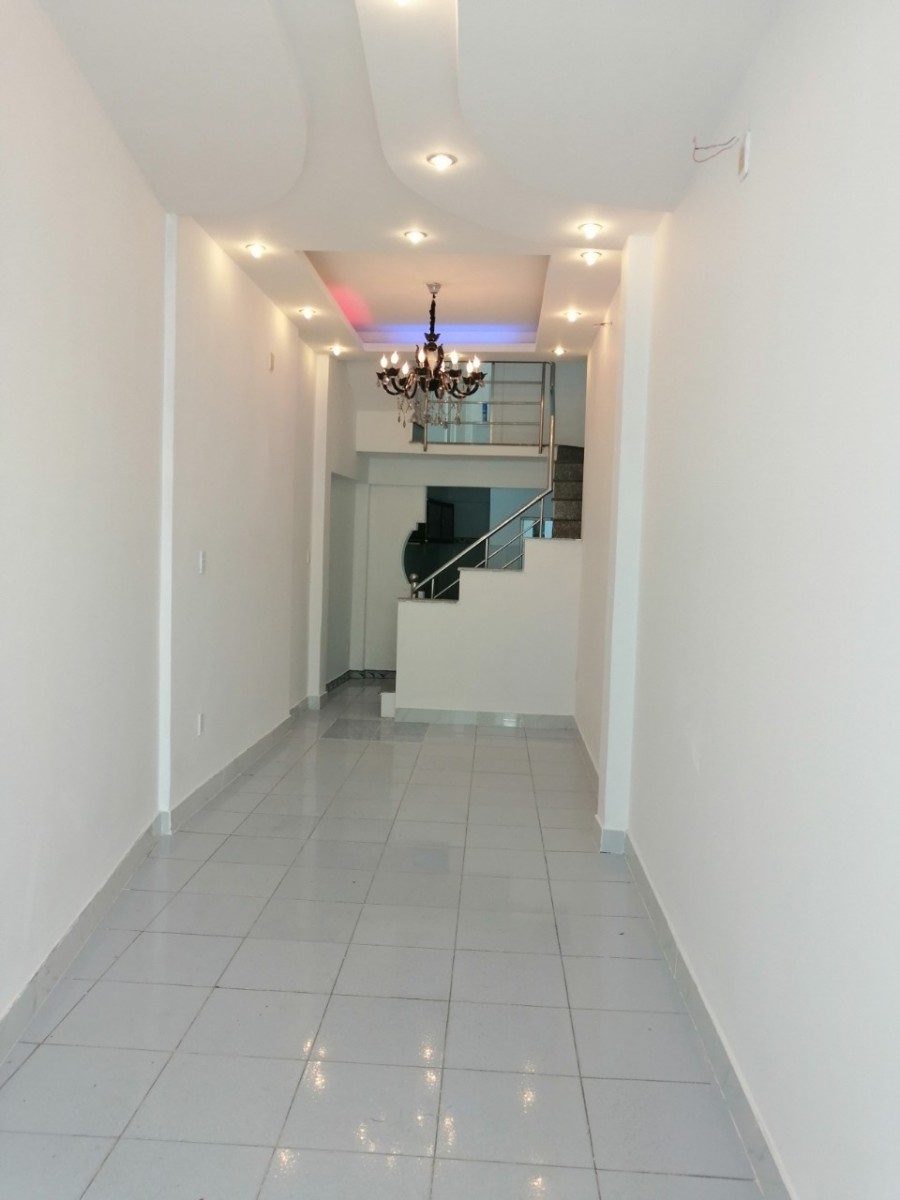 Bán nhà Linh Chiểu Thủ Đức, 43,5m2, giá 2ty8
