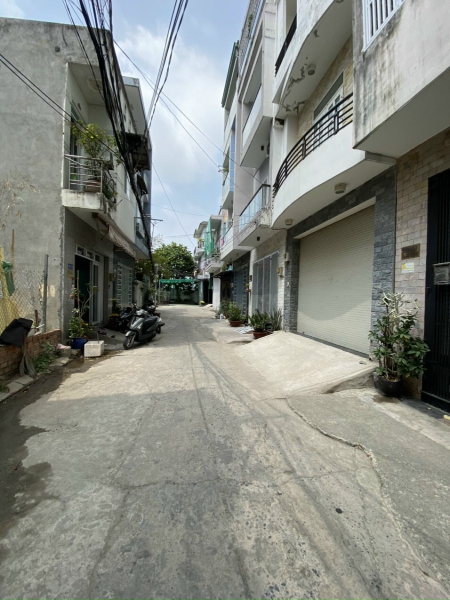 Bán nhà hẻm ô tô 1979/8 Huỳnh Tấn Phát, Thị Trấn Nhà Bè (ngay Phòng Công Chứng Toàn Cầu).