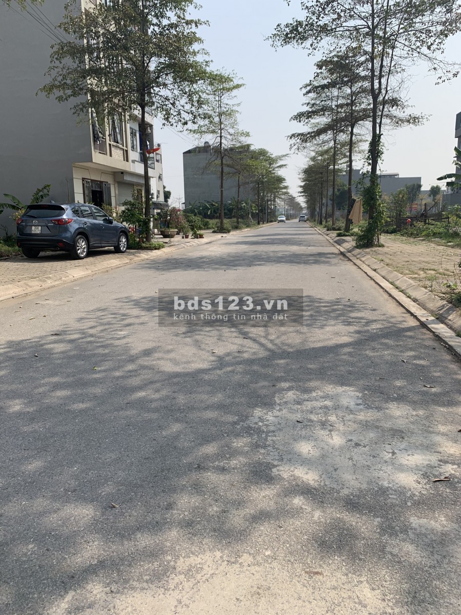 Cần thu vốn bán nhanh lô đất b1.4 lk 30 lô 02 dt 100m2 đường 17m chỉ 3.4 tỷ