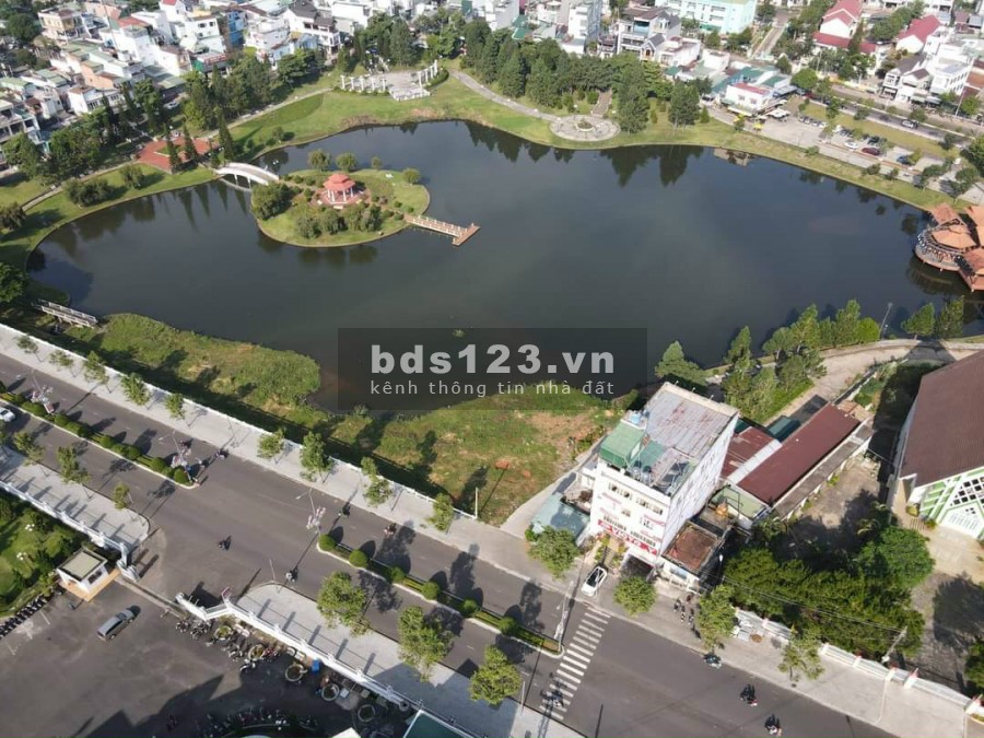 Cần bán gấp đất thổ cư 220m2 trung tâm TP Bảo Lộc LĐ