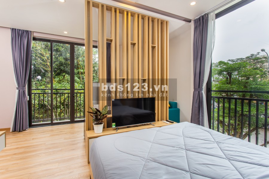 Cho Thuê Căn hộ 2PN 2WC mới đẹp ngay cầu Rồng giá rẻ có thang máy view đẹp có 2 ban công căn góc.
