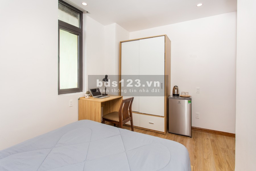 Cho Thuê Căn hộ 2PN 2WC mới đẹp ngay cầu Rồng giá rẻ có thang máy view đẹp có 2 ban công căn góc.