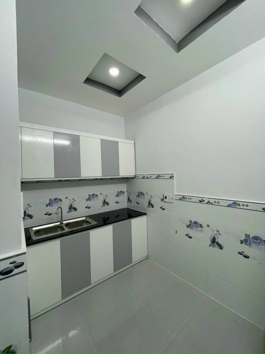 Nhà bán vị trí đẹp. Mặt Tiền hẻm 6m hẻm 1806/127 Huỳnh Tấn Phát,Nhà Bè 2.35 tỷ