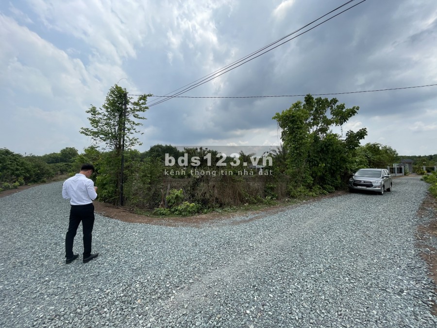 Đất vườn biệt thự view sông view suối 1000m2
