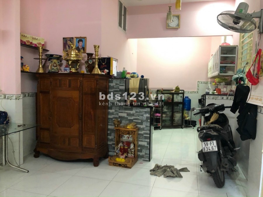 Nhà 1 lầu đường Tân Xuân 6, Tân Xuân, Hóc Môn, 82m2, shr, 1.1 tỷ