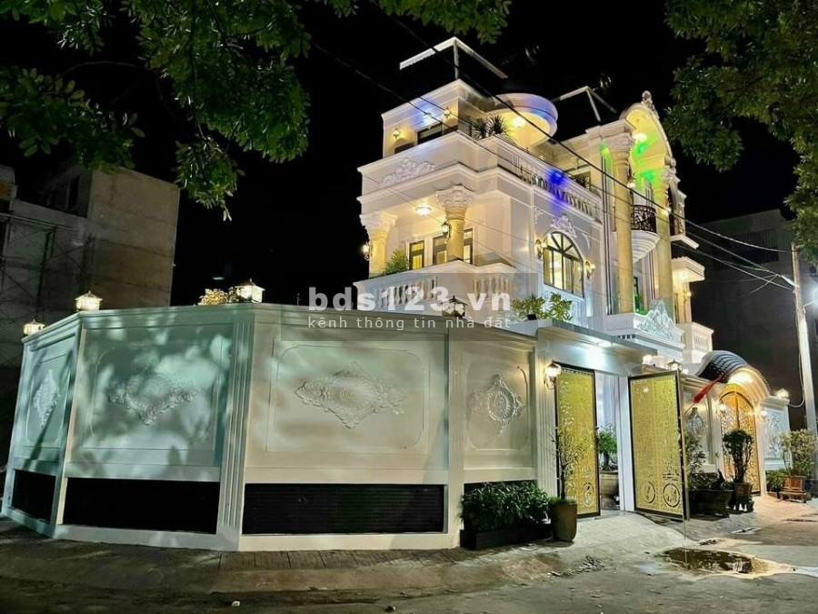 HÀNG ĐẦU TƯ vị trí đẹp góc 3 mặt tiền, hẻm 76 Lê Văn Chí, dt 95m2