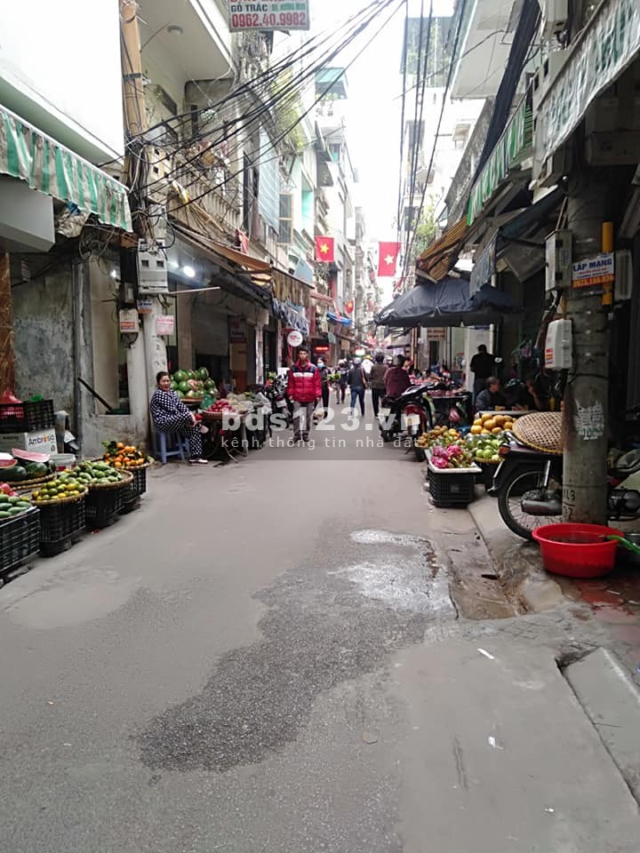 Bán nhà lô góc mặt phố Kim Hoa, Đống Đa kinh 33m2 KD tốt giá 5,8 tỷ. LH 0912442669