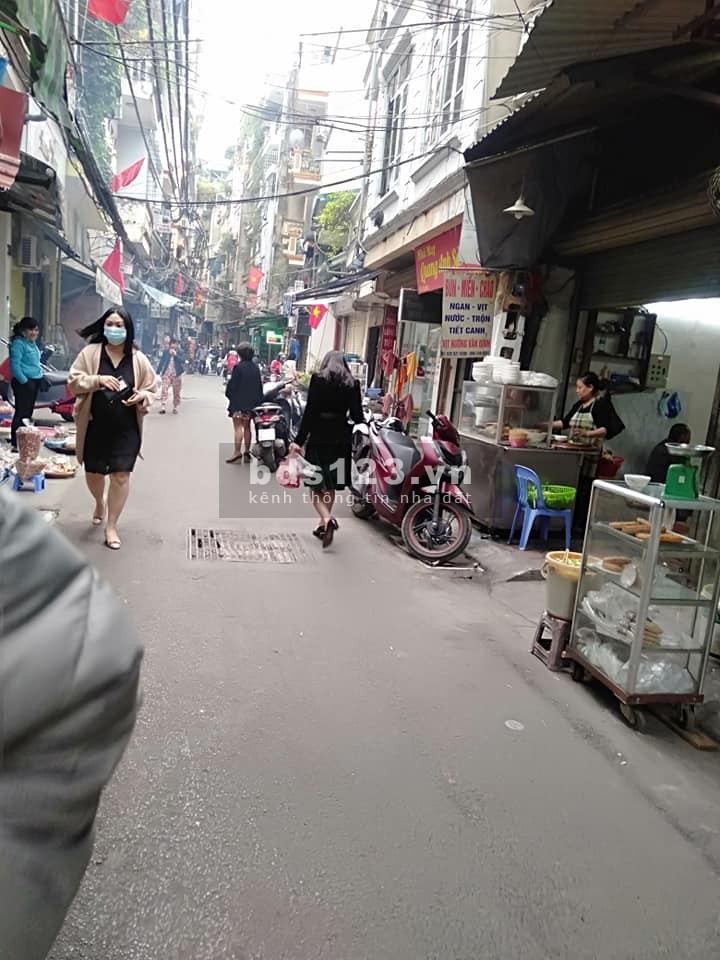 Bán nhà lô góc mặt phố Kim Hoa, Đống Đa kinh 33m2 KD tốt giá 5,8 tỷ. LH 0912442669