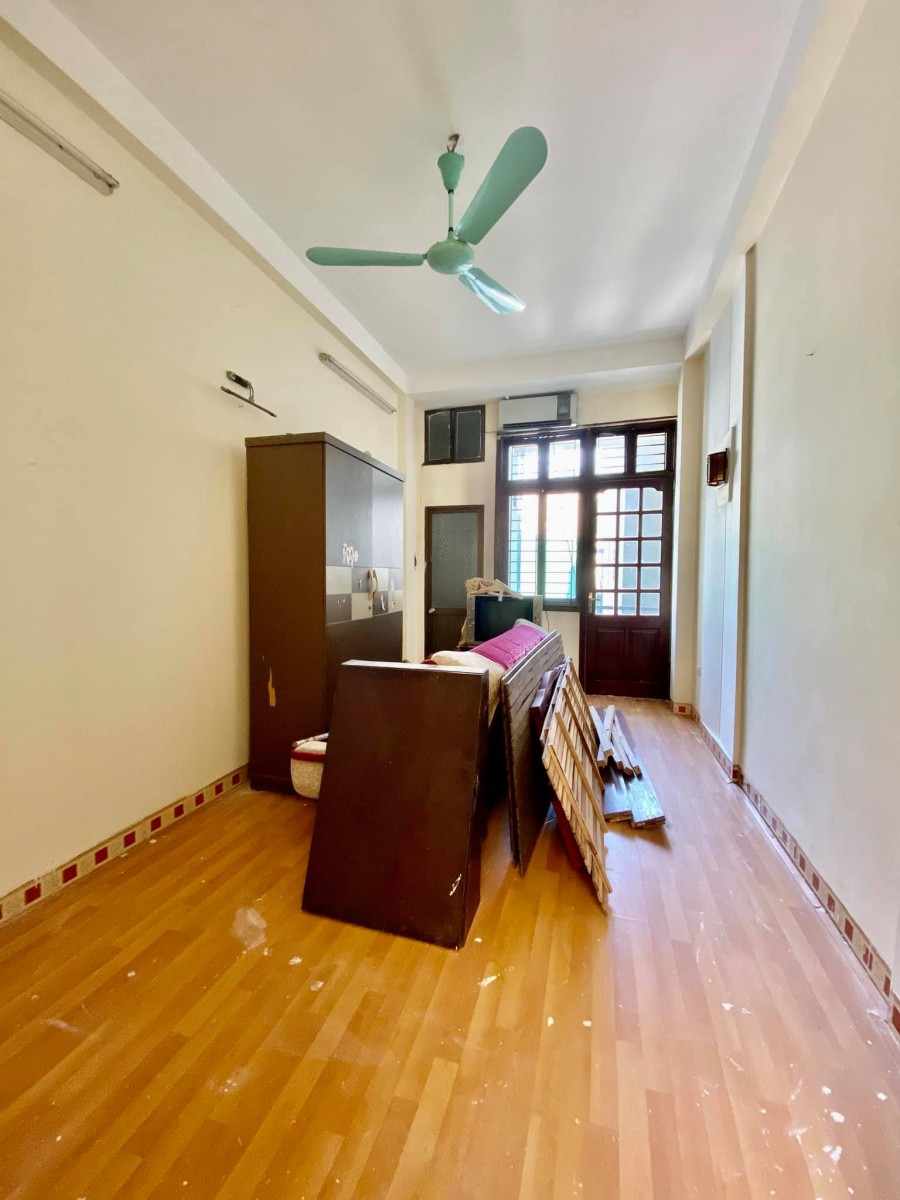 15.2 tỷ có nhà mặt phố Hoàng Văn Thái Thanh Xuân 61m KD Đỉnh