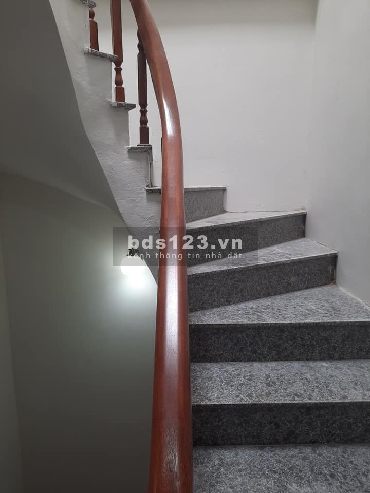 Hot Hot !!!!!!!Nhà mới 35m2* 4T* 3PN* 1,950 tỷ nhà Thoáng trước sau