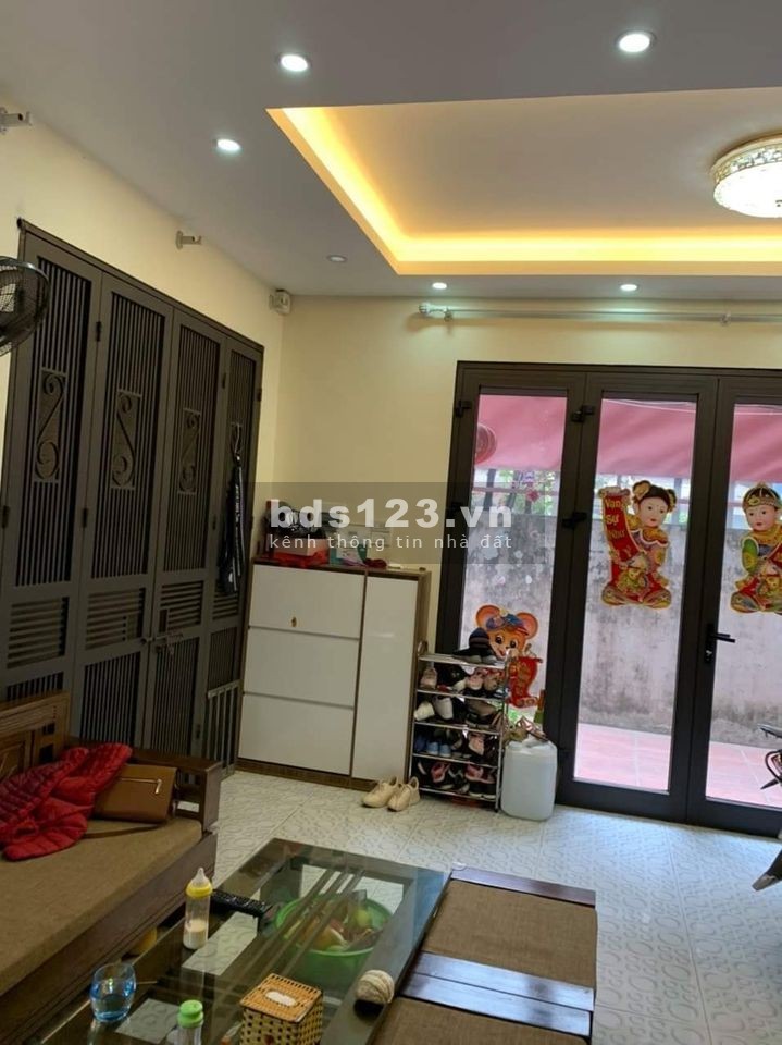 TUYỆT PHẨM LONG BIÊN !!! NHÀ ĐẸP LUNG LINH KHÔNG TỲ VẾt