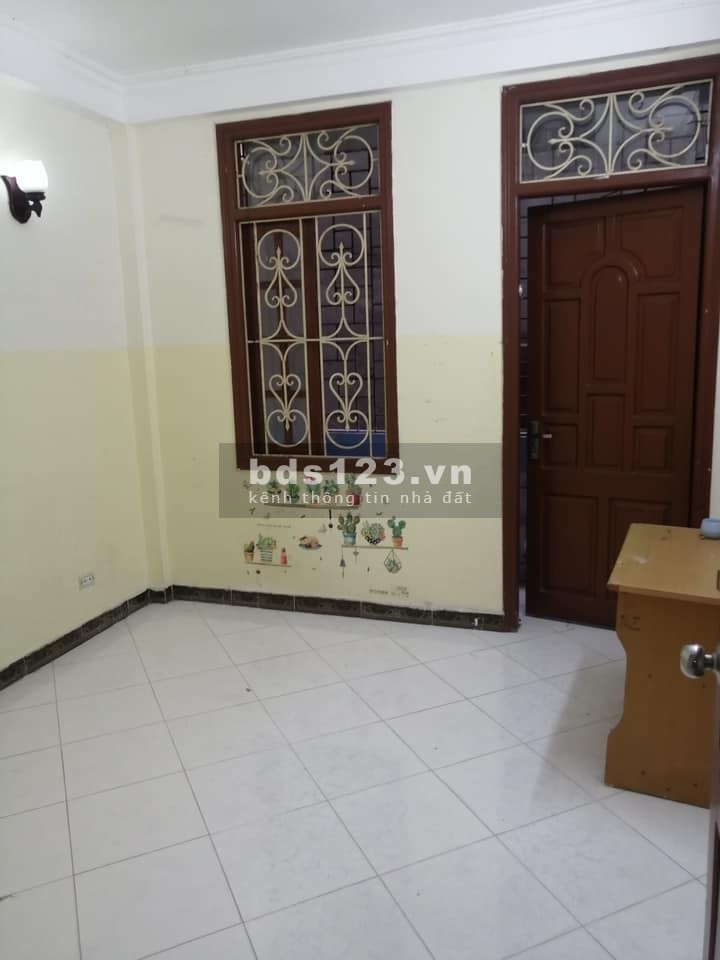 NHÀ NGÕ ĐÔNG THIÊN VĨNH HƯNG CÁCH PHỐ 60m NGÕ XE BA GÁC giá 2.19 tỷ